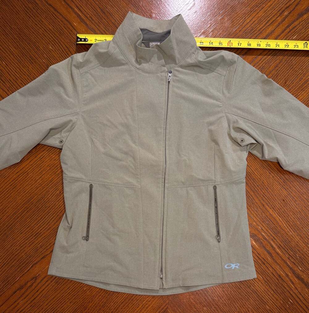 Outdoor Research Women's Ferrosi Jacket Softshell Sage Green